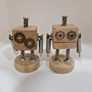 Steampunk Bot Free-standing